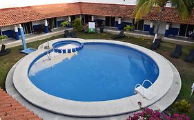 Hotel Plaza Almendros Isla Mujeres